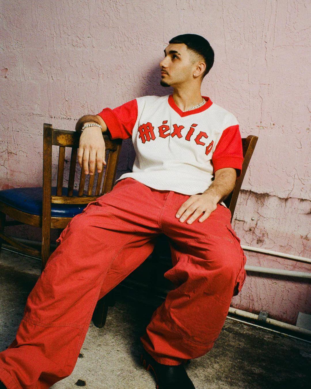 Diablos Rojos de Mexico V-Neck Mesh Jersey - Image 2