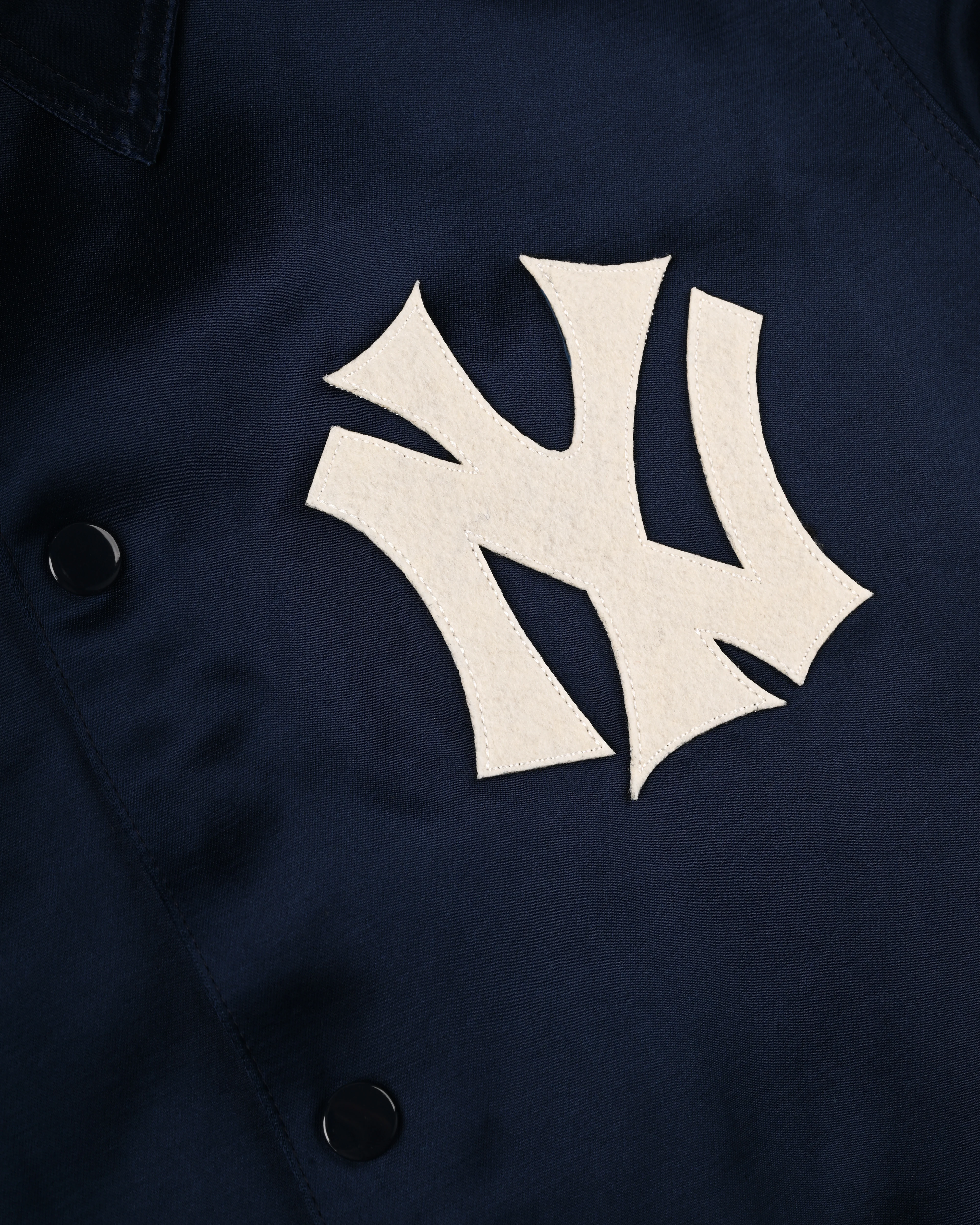New York Yankees 1946 Satin Windbreaker Jacket - Image 2