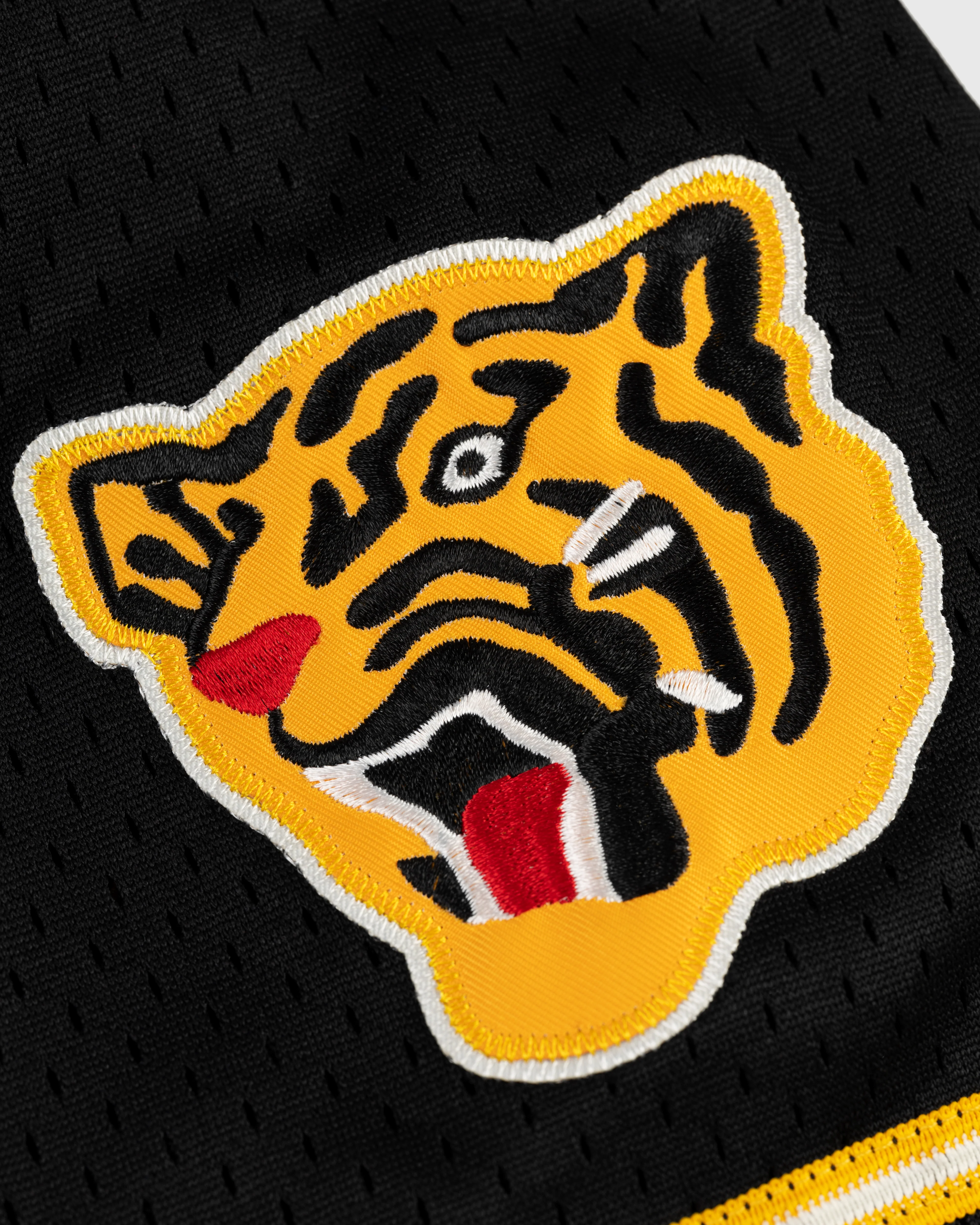 Osaka Tigers Mesh Button-Up Baseball Jersey - Image 5