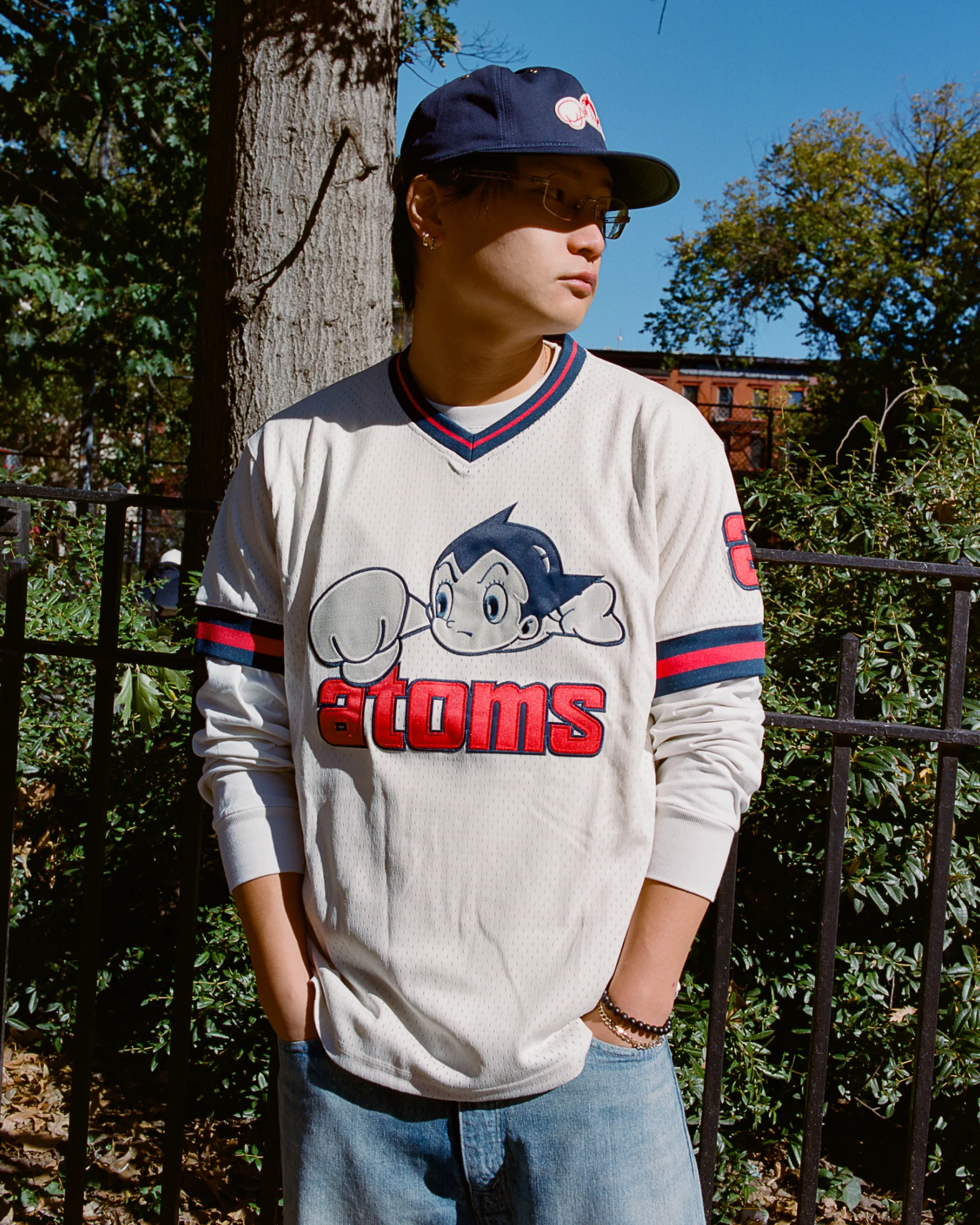 Sankei Atoms Mesh V-Neck Jersey - Image 7